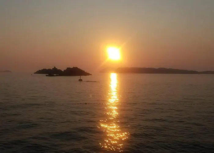 Beachfront Dubrovnik Villa