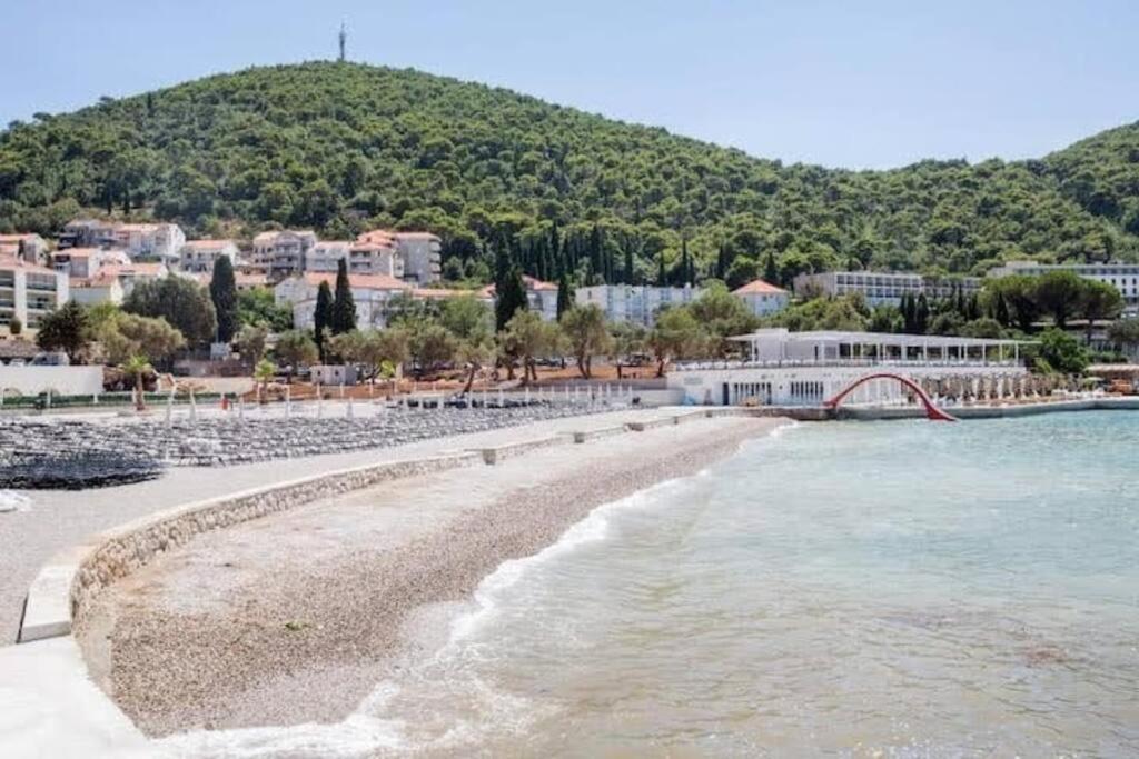Holiday home Beachfront